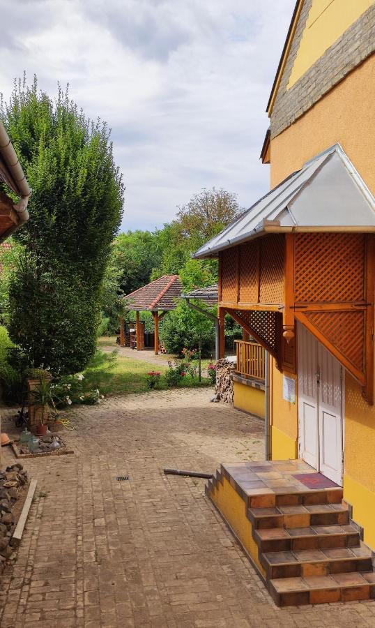 Apartmán Szorcsik Haz 1913 Senta Exteriér fotografie