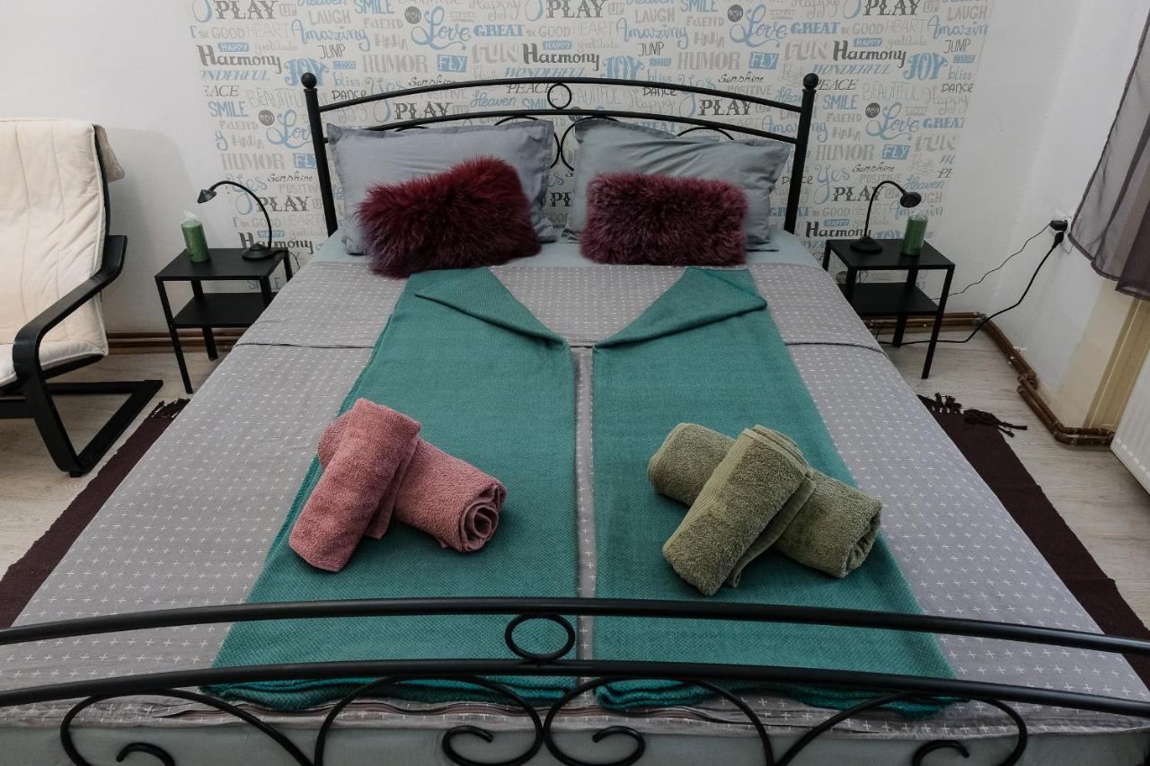 Apartmán Szorcsik Haz 1913 Senta Exteriér fotografie